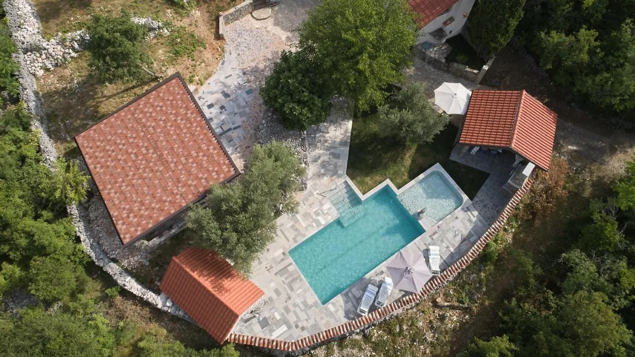 Villa Neval Gostinjac 0*,  クロアチア